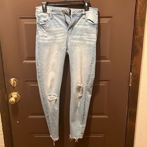 Kendall +Kylie Ultra Babe Skinny jeans. 11/30. Heavily distressed. GUC.